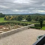 Hazelwood 4* Adare