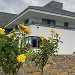 Hazelwood 4* Adare