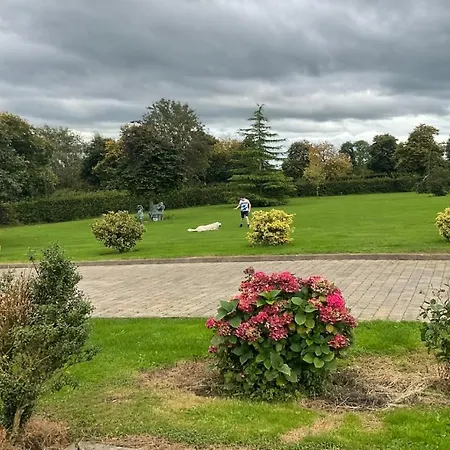 Frühstückspension Hazelwood Adare