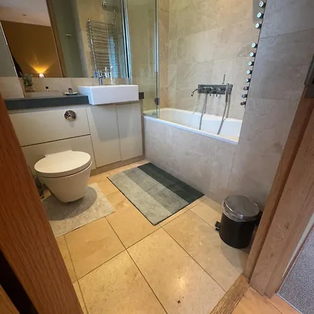 Couette-café Hazelwood 4*