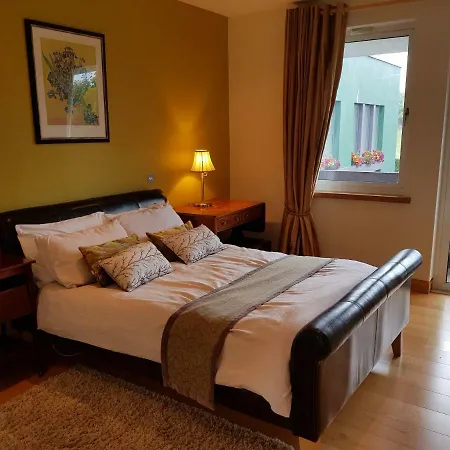 Hazelwood Couette-café